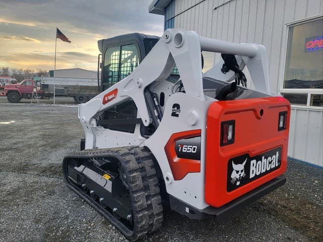 Image of Bobcat T650 equipment image 1