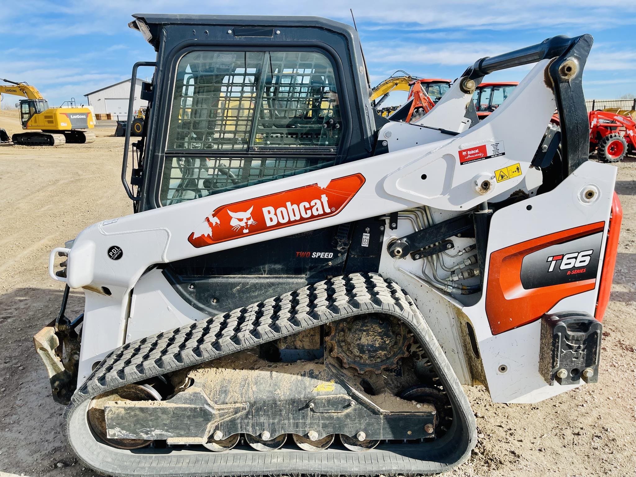 2024 Bobcat T66 Equipment Image0