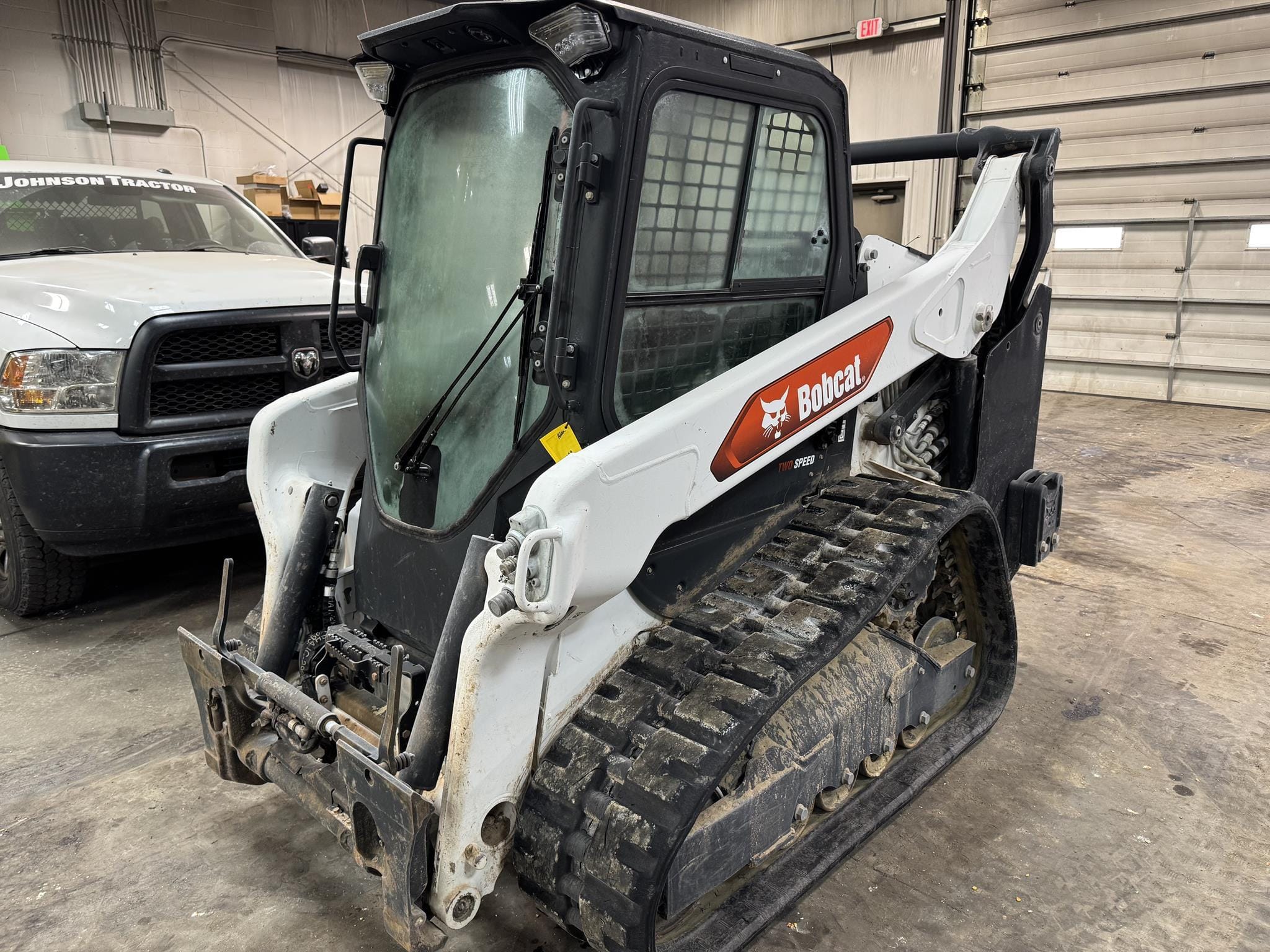 2024 Bobcat T66 Equipment Image0