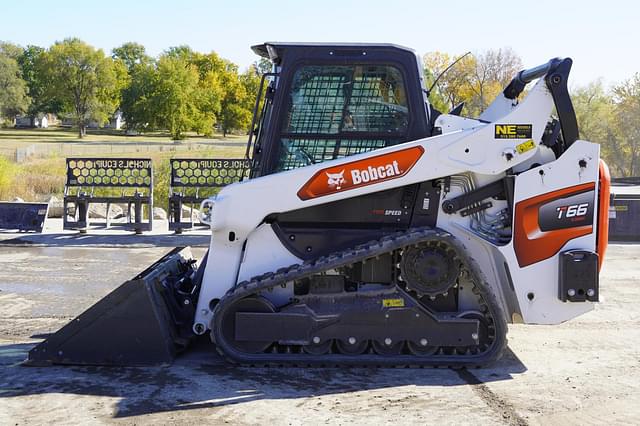 Image of Bobcat T66 equipment image 1