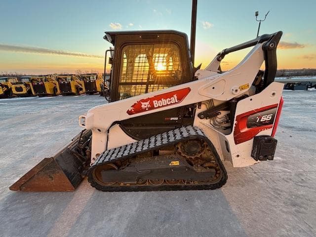 Image of Bobcat T66 equipment image 4