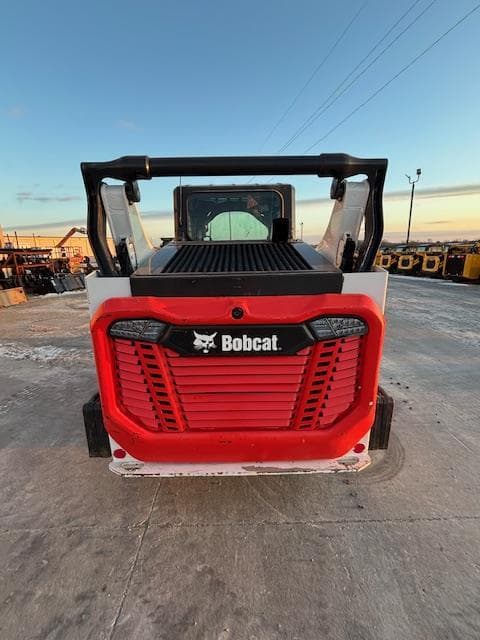 Image of Bobcat T66 equipment image 2