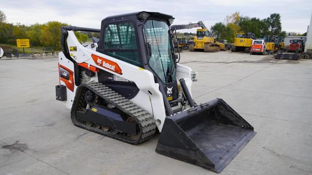 Image of Bobcat T66 equipment image 4