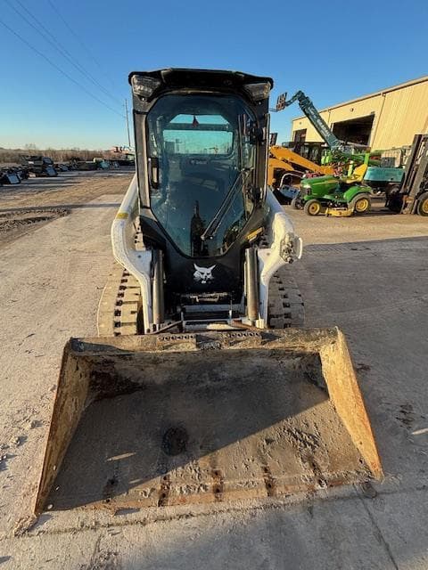 Image of Bobcat T66 equipment image 2