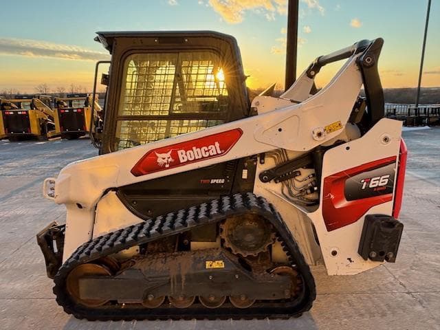 Image of Bobcat T66 equipment image 4