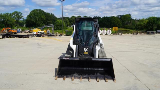 Image of Bobcat T66 equipment image 4