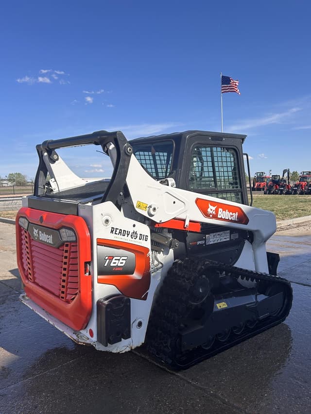 Image of Bobcat T66 equipment image 3