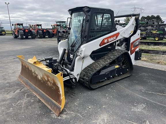 Image of Bobcat T66 equipment image 2