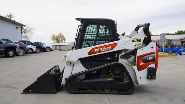 Image of Bobcat T66 equipment image 1