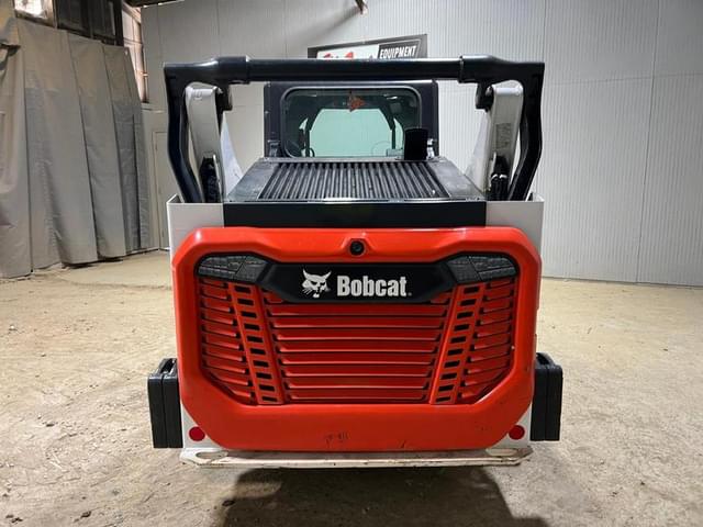 Image of Bobcat T66 equipment image 3