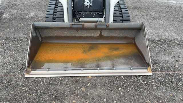 Image of Bobcat T66 equipment image 3