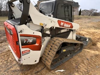 Image of Bobcat T76 equipment image 3