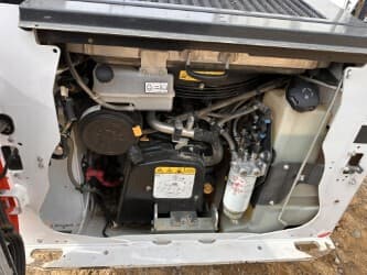 Image of Bobcat T76 equipment image 4
