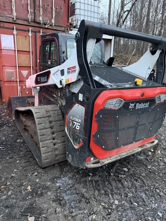 Image of Bobcat T76 equipment image 3