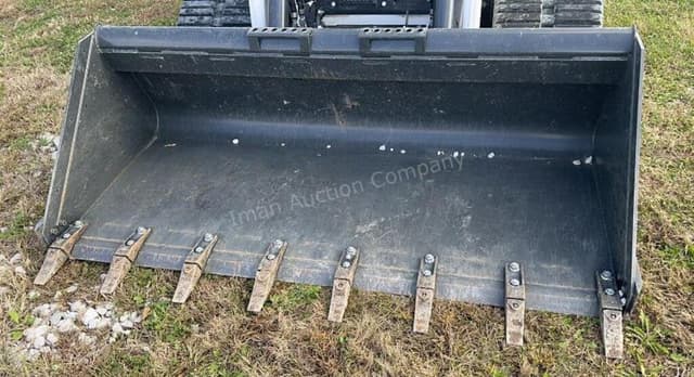 Image of Bobcat T76 equipment image 1