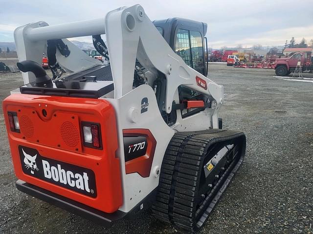 Image of Bobcat T770 equipment image 2