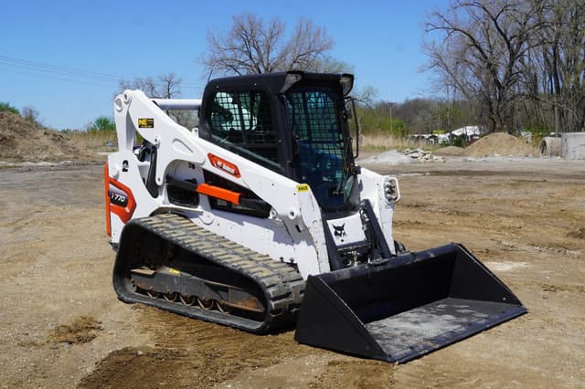 Image of Bobcat T770 equipment image 3
