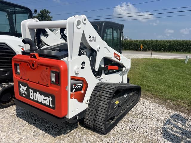 Image of Bobcat T770 equipment image 4