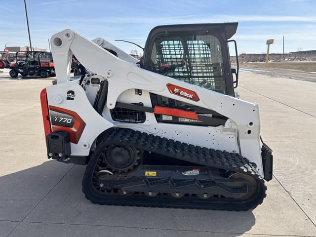 Image of Bobcat T770 equipment image 4