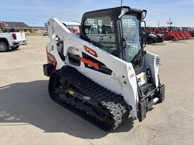 Image of Bobcat T770 equipment image 3