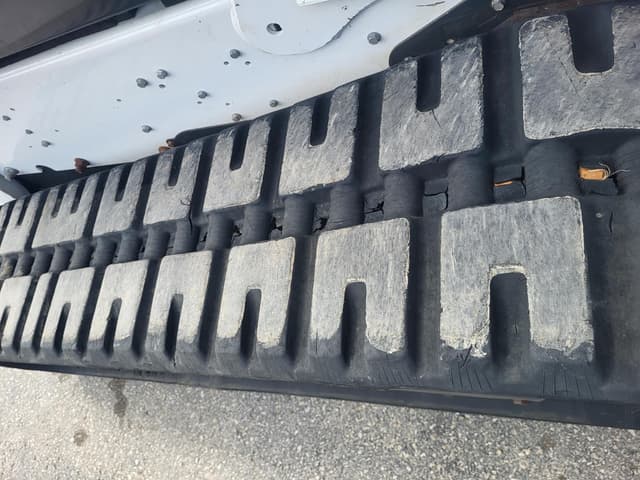 Image of Bobcat T770 equipment image 4