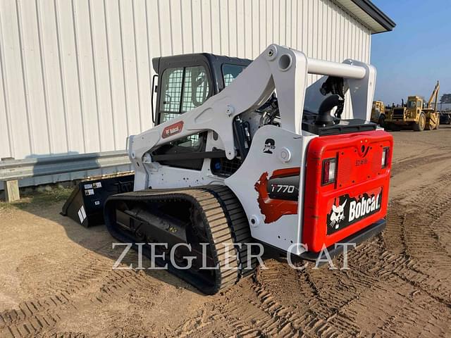Image of Bobcat T770 equipment image 3