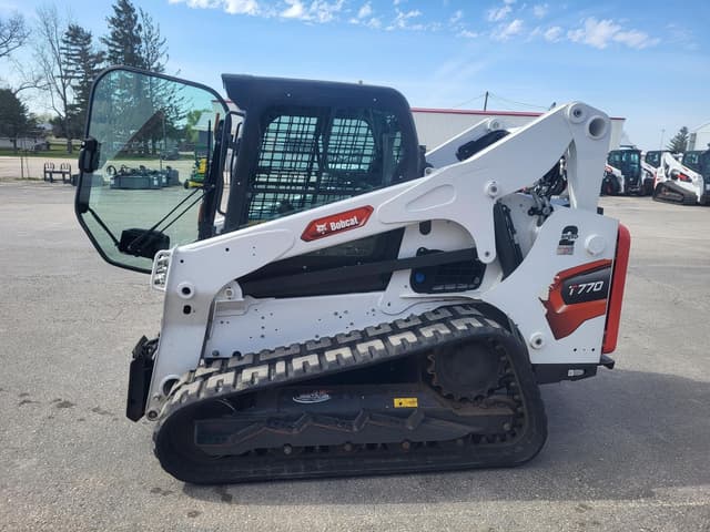 Image of Bobcat T770 equipment image 3