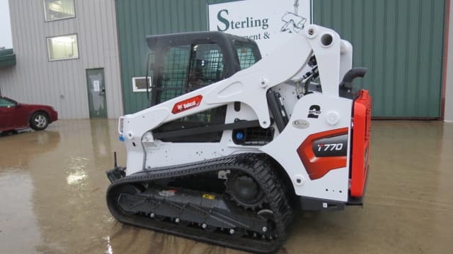Image of Bobcat T770 equipment image 1