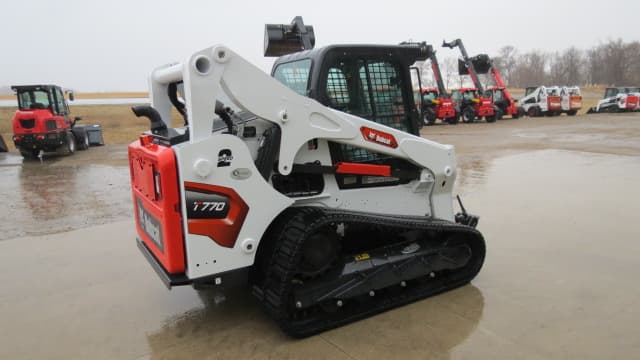 Image of Bobcat T770 equipment image 4