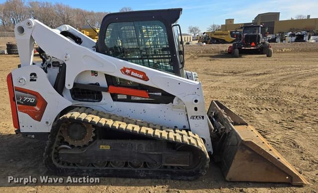 Image of Bobcat T770 equipment image 3
