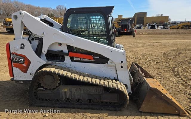 Image of Bobcat T770 equipment image 3