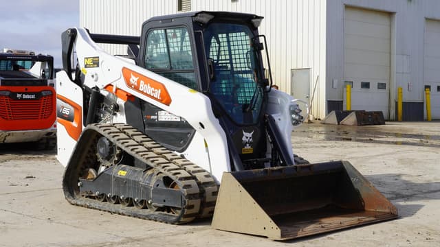 Image of Bobcat T86 equipment image 2