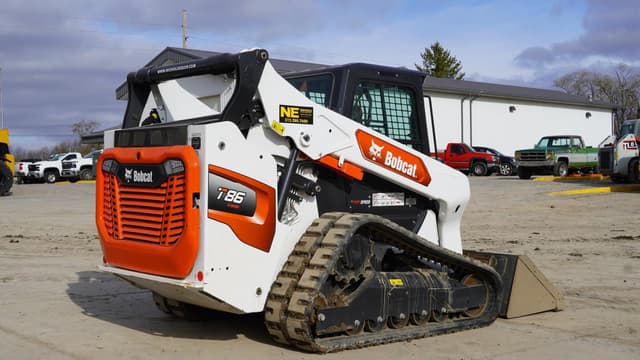 Image of Bobcat T86 equipment image 4