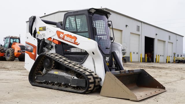 Image of Bobcat T86 equipment image 2
