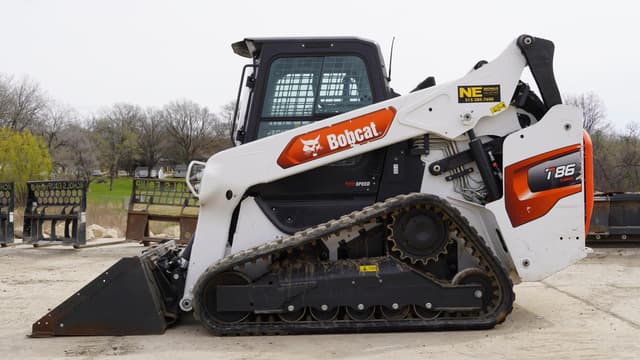 Image of Bobcat T86 equipment image 1