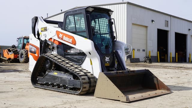 Image of Bobcat T86 equipment image 2