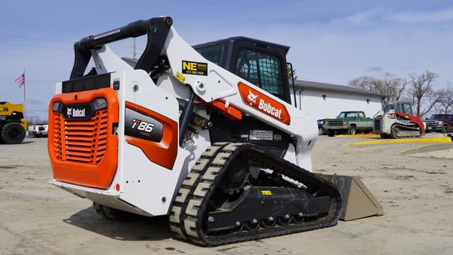 Image of Bobcat T86 equipment image 4