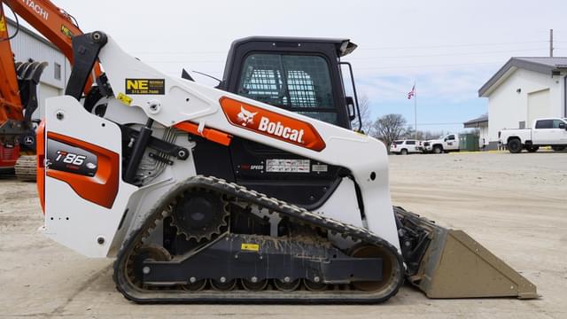 Image of Bobcat T86 equipment image 3