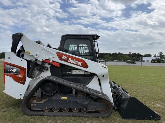 Image of Bobcat T86 equipment image 3