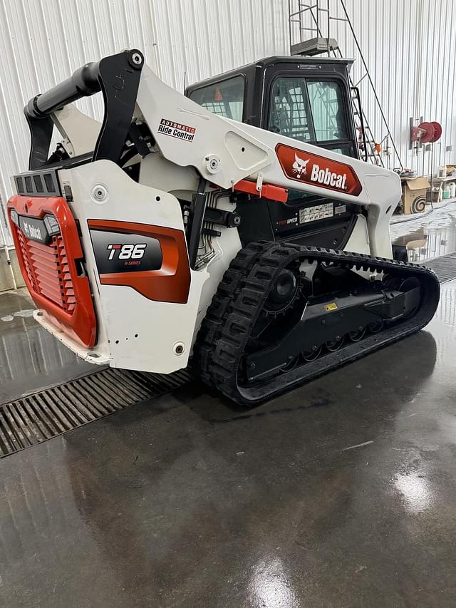 Image of Bobcat T86 equipment image 1