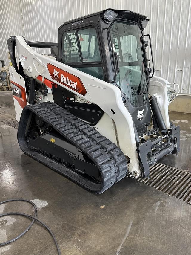 Image of Bobcat T86 equipment image 4