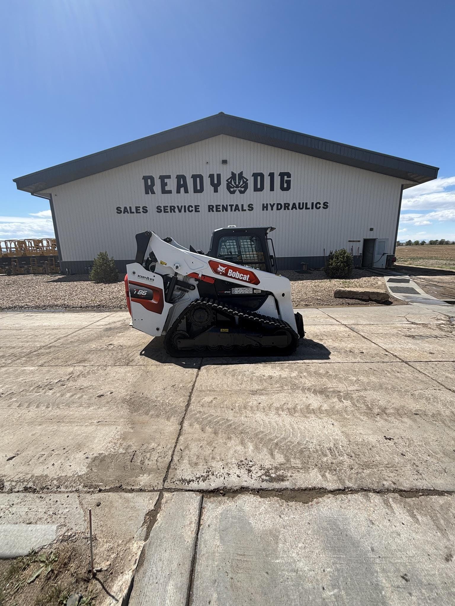 2024 Bobcat T86 Equipment Image0