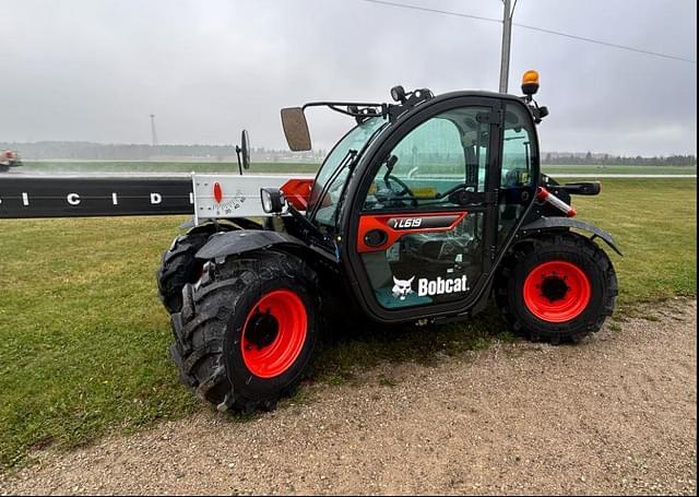 Image of Bobcat TL619 equipment image 1