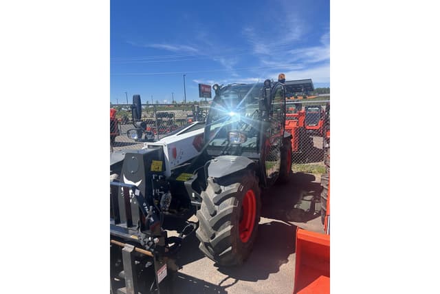 Image of Bobcat TL619 equipment image 3