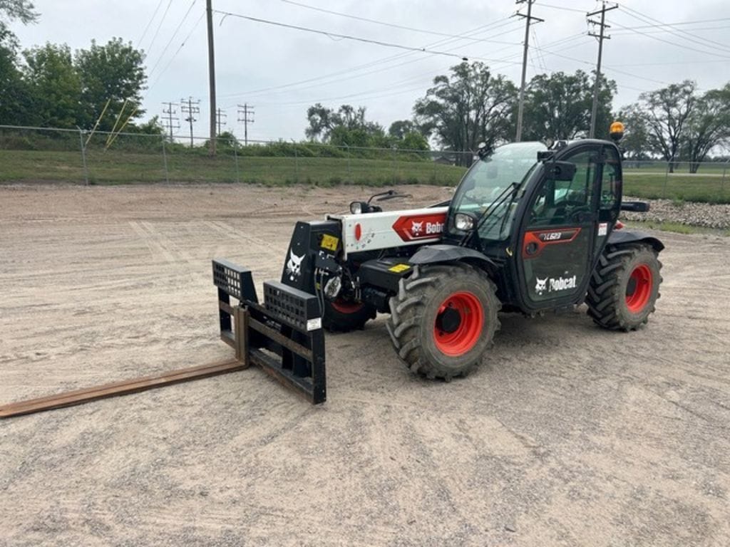 2024 Bobcat TL623 Equipment Image0