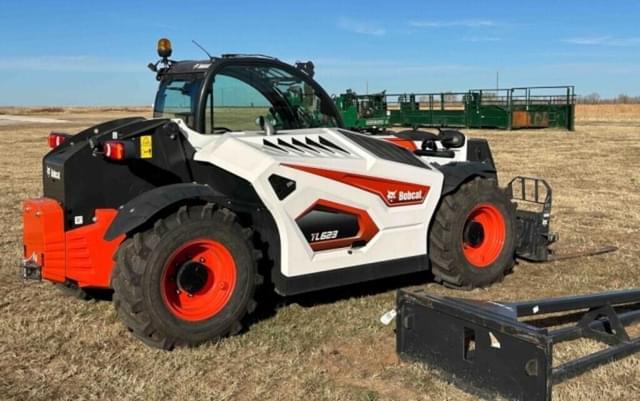 Image of Bobcat TL623 equipment image 2