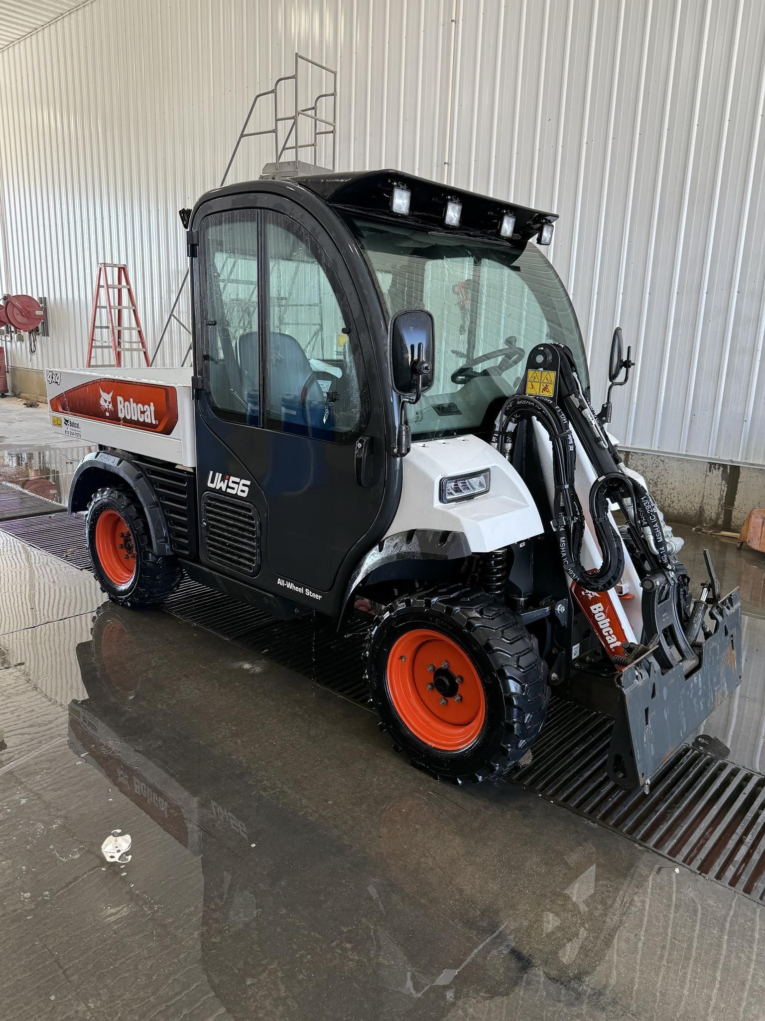 2024 Bobcat UW56 Equipment Image0