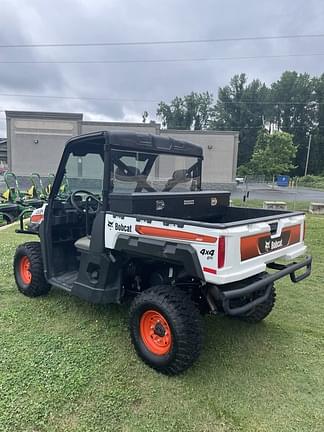 Image of Bobcat UV34 equipment image 2