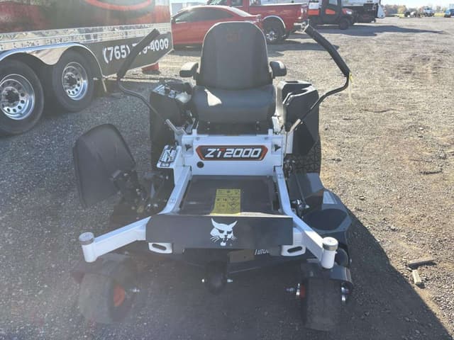 Image of Bobcat ZT2000 equipment image 4
