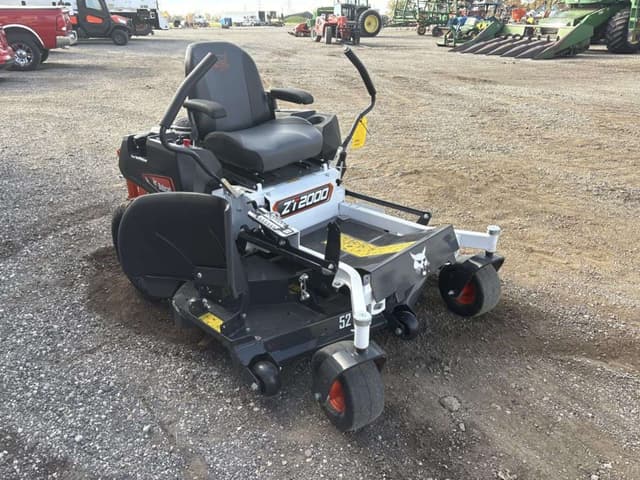 Image of Bobcat ZT2000 equipment image 3
